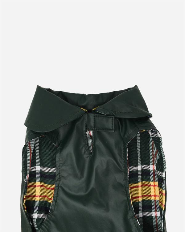 Green water-repellent wax jacket from Fashion Dog